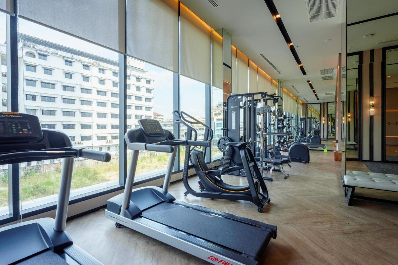 Somerset Pattaya Bagian luar foto The gym at the hotel