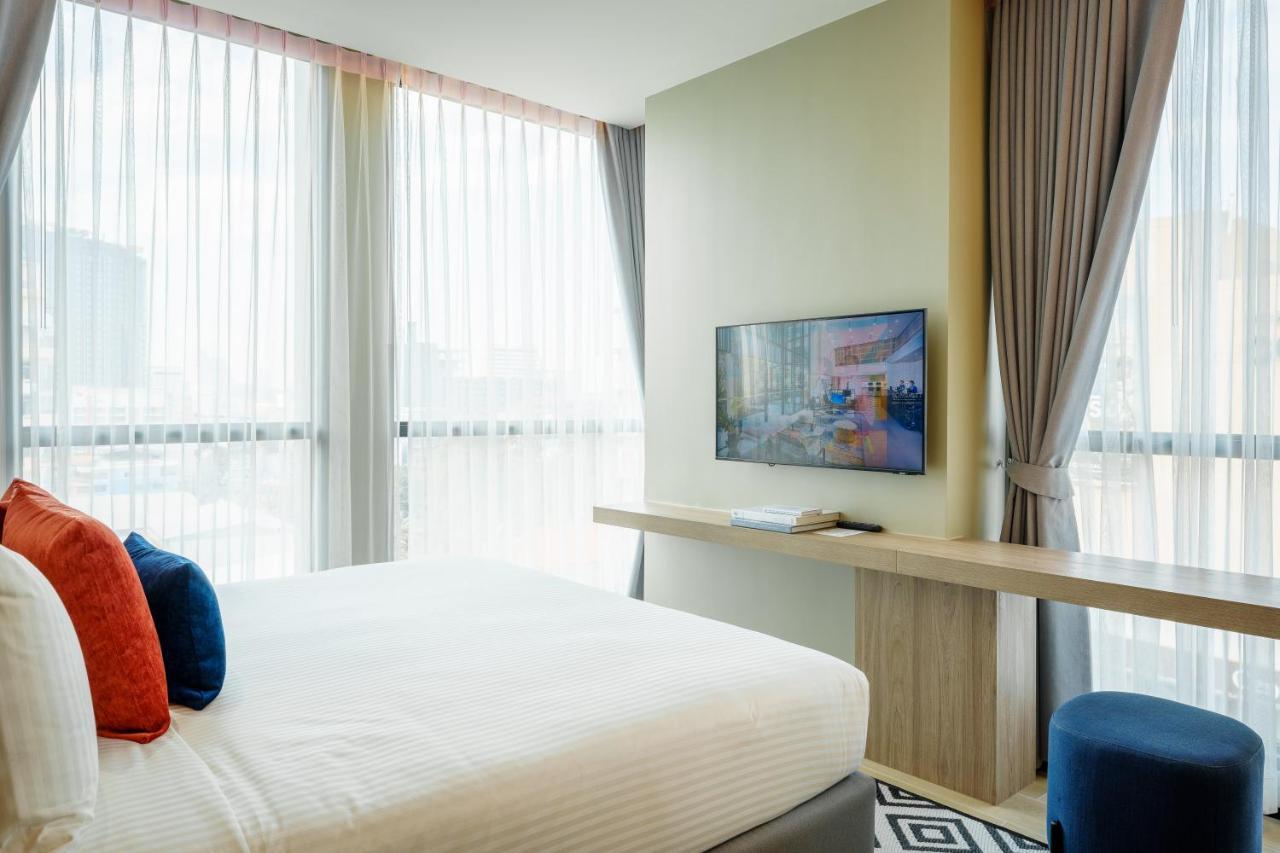 Somerset Pattaya Bagian luar foto Deluxe Room