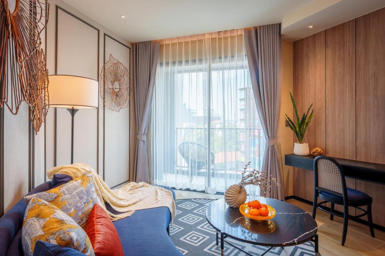 Somerset Pattaya Bagian luar foto Living room