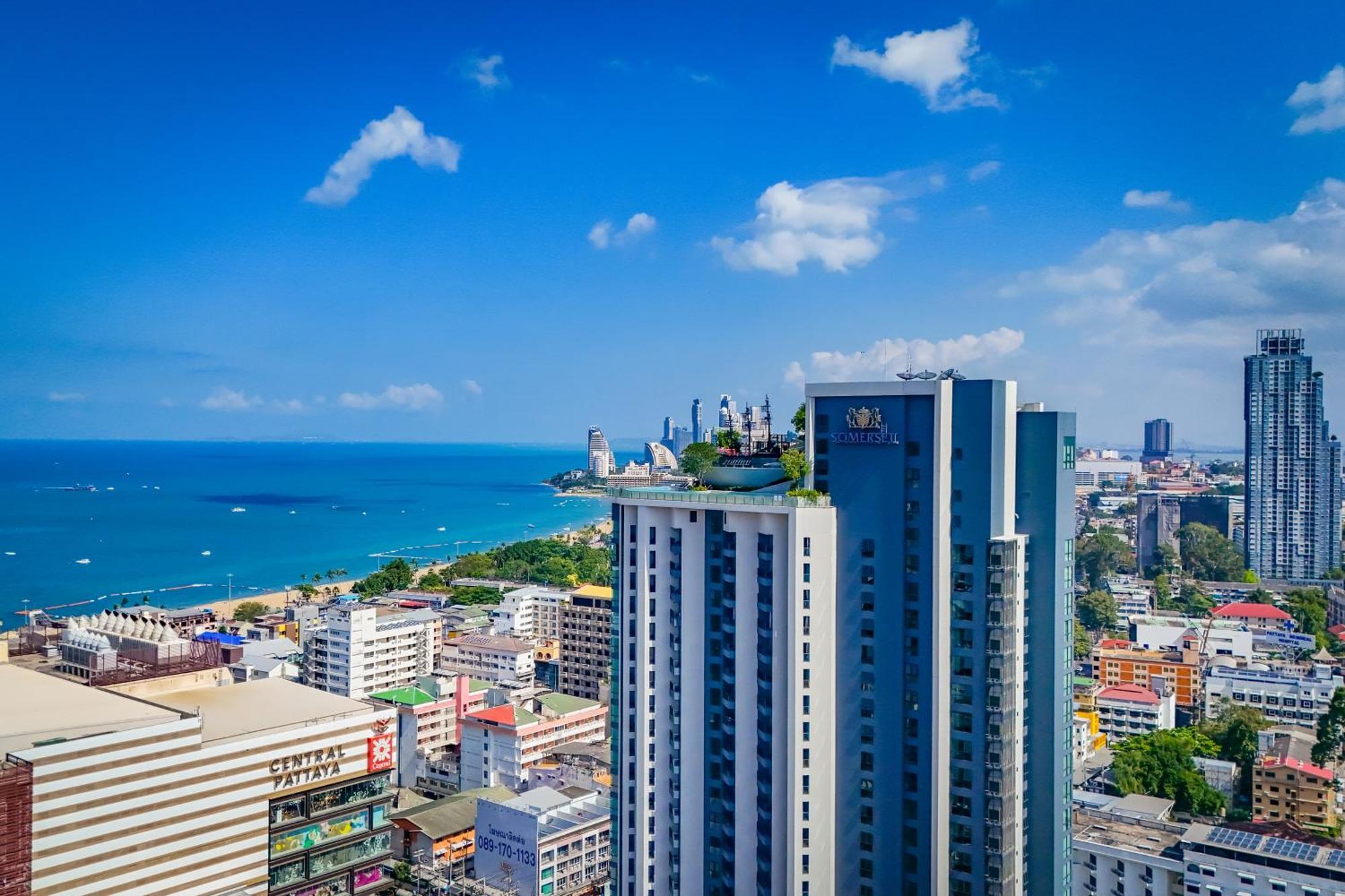 Somerset Pattaya Bagian luar foto